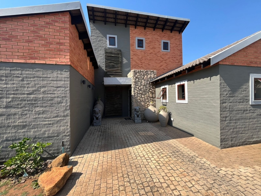3 Bedroom Property for Sale in Waterval East North West